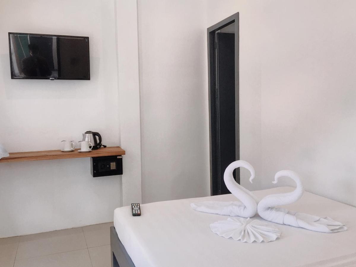 Palmera El Nido Inn Bagian luar foto