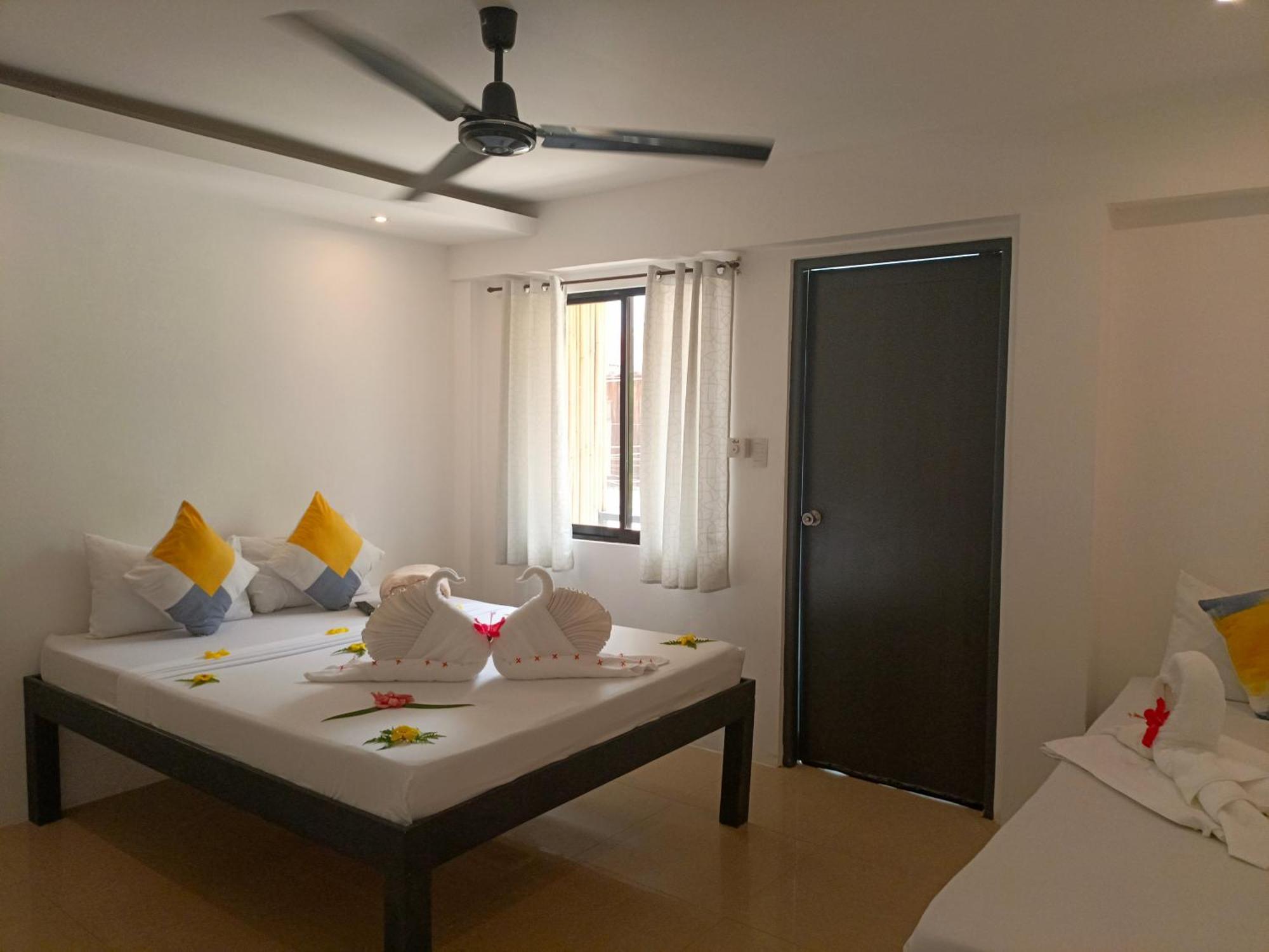 Palmera El Nido Inn Bagian luar foto